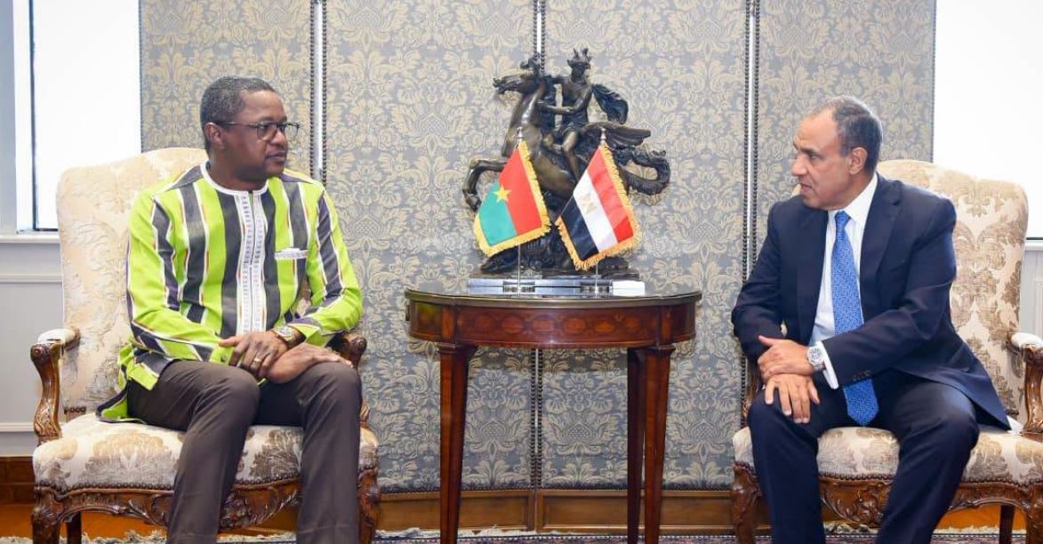 مصر وبوركينافاسو تبحثان تعزيز التعاون ومواجهة الإرهاب في الساحل