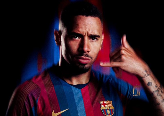 رسميًا.. برشلونة يضم جابرييل جيسوس من أرسنال حتى 2029