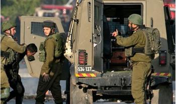 قوات الاحتلال الإسرائيلي تعتقل عددا من الفلسطينيين من مدن الضفة الغربية