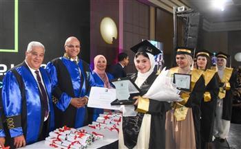 جامعة برج العرب التكنولوجية تحتفل بتخرج الدفعة الأولى من طلابها