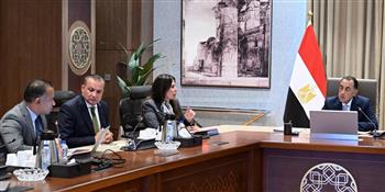   مدبولي يتابع موقف عدد من الموضوعات وملفات العمل الخاصة بالهيئة العامة للتنمية السياحية