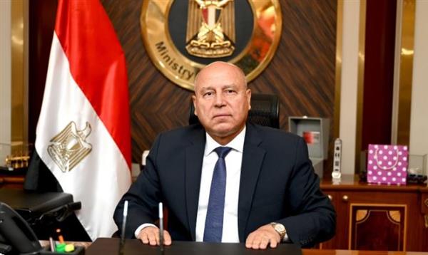 وزير النقل يوجه بتشكيل لجنة عاجلة للتحقيق في حادث تصادم قطاري بضائع بالبليدة