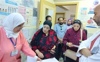 وكيل وزارة الصحة بالغربية تتفقد مركز طب الأسرة بالشين وتطمئن على مرضى الغسيل الكلوي