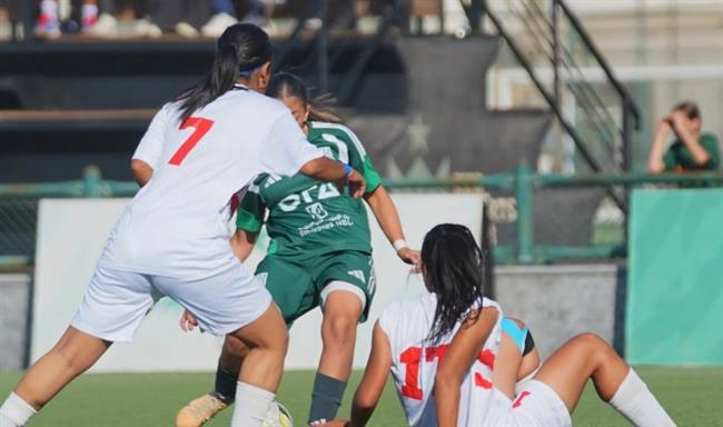 زد يضرب الزمالك برباعية نظيفة في افتتاح دوري الكرة النسائية