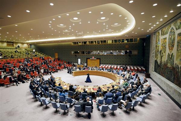 مندوبة بريطانيا: ندين استئناف الصراع العسكري في اليمن