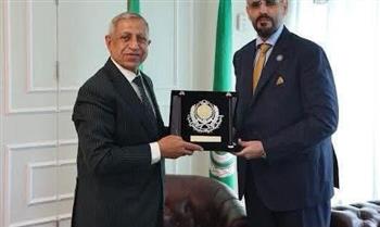   السفير الليبي يزور الأكاديمية العربية للعلوم والتكنولوجيا