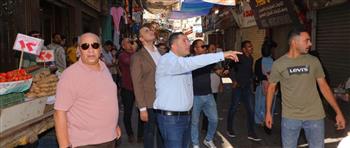   حريق داخل شقة بدمياط.. المحافظ يتابع السيطرة على النيران ميدانيًا