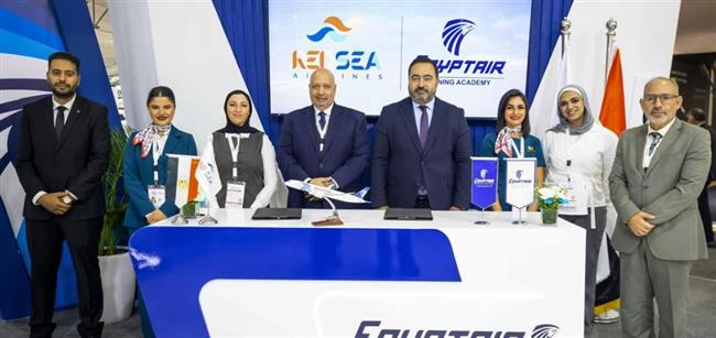 أكاديمية مصر للطيران تعزز تدريب المهندسين باتفاقية مع البحر الأحمر للطيران
