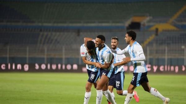 بيراميدز يكتسح جورماهيا بخماسية ويضرب موعدًا مع المريخ