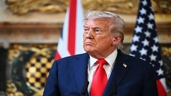 البقاء مقابل النفط.. ترامب يلوح بـ«سيناريو فنزويلا» في إيران