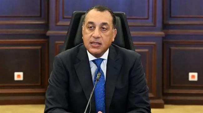 رئيس الوزراء يتابع عمل مركز تخطيط أراضي الدولة