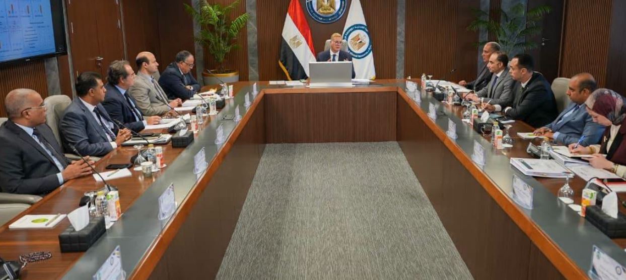 جنوب الوادي تستهدف رفع إنتاج النفط إلى 44 ألف برميل يوميًا