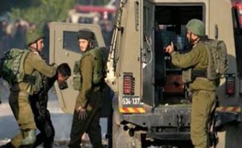    قوات الاحتلال تعتقل 30 فلسطينيًا وتواصل حملات المداهمة في الضفة الغربية