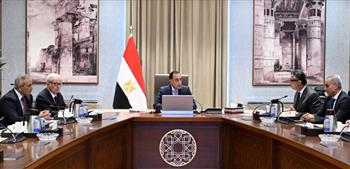   مدبولي يؤكد أهمية استمرار جهود مختلف الجهات المعنية بما يسهم في اتاحة السلع بالكميات والأسعار المناسبة