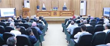   محافظ قنا يستعرض تحديث المخطط الاستراتيجي لمدينة الوقف ويوجه بسرعة إنجاز الدراسات