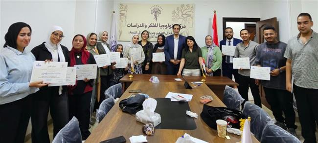 اختتام ورشة العمل المشتركة بين «جنولوجيا» و«تواصل مصر» حول العمل الميداني والمحلي