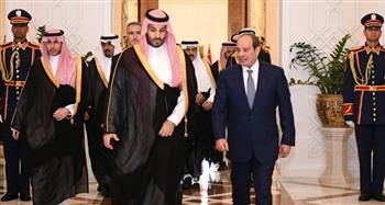   السيسي يودّع محمد بن سلمان في ختام زيارته للقاهرة