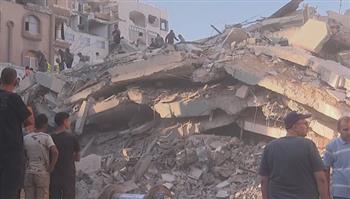   الدفاع المدني بغزة: ارتفاع عدد ضحايا انهيار مبنى يؤوي نازحين إلى 11 شخصا