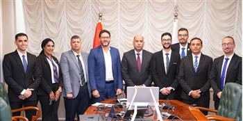   وزير العمل يستقبل شباب الجامعات المتطوعين لاستعراض رؤيتهم لتسويق خدمات الوزارة