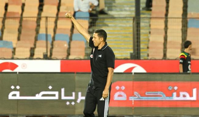 الأهلي يشيد بدعم جماهيره للحسين عموتة: "جمهور واعٍ.. دائمًا يصنع الفارق"