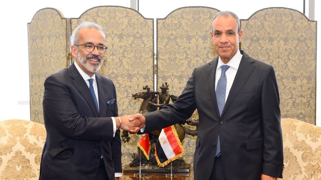 وزير الخارجية يستقبل نظيره البرتغالي لبحث العلاقات الثنائية والقضايا الإقليمية والدولية