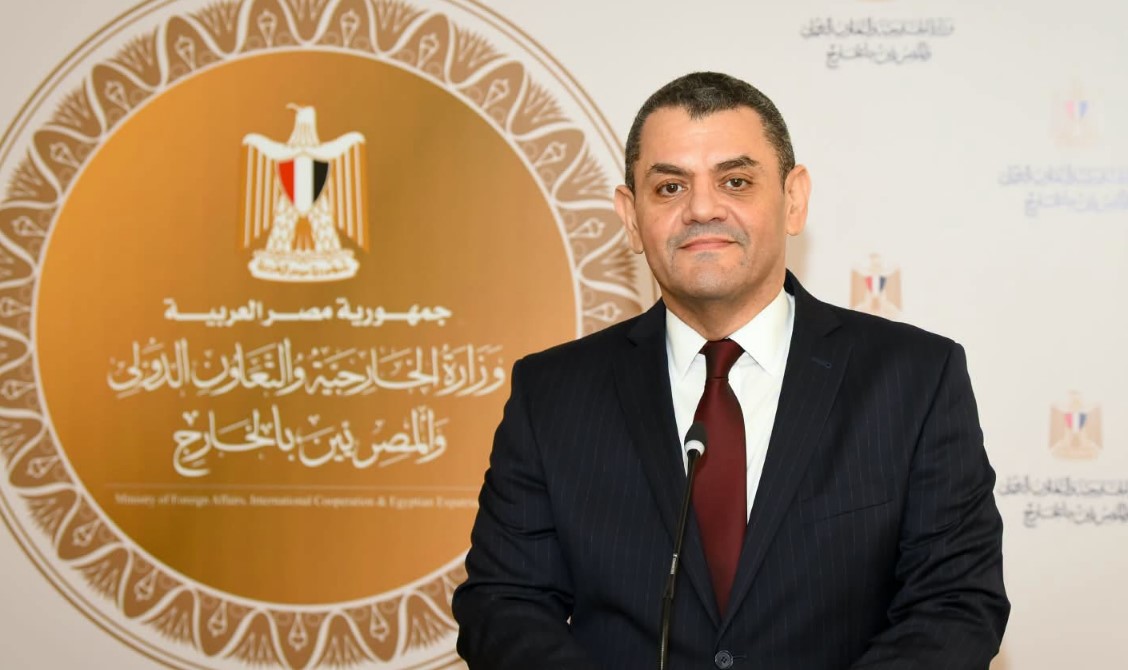 وزير الخارجية يصدر قراراً بتعيين السفير نادر زكي متحدثاً رسمياً باسم الوزارة