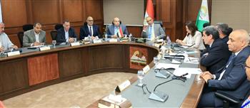 محافظ الجيزة يعقد اللقاء الأسبوعي لبحث شكاوى المواطنين