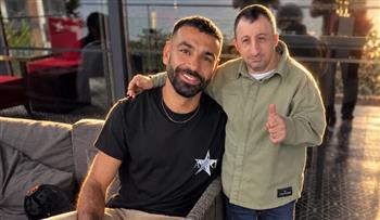   كوكسال بابا يلتقي محمد صلاح قبل قمة طرابزون سبور وجالاتا سراي