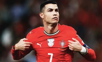   رغم تلميحات الاعتزال.. رونالدو على رأس قائمة البرتغال في دوري الأمم الأوروبية