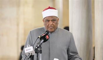   عباس شومان من منبر الجامع الأزهر: إهانة المعلم تنذر بسقوط المجتمعات