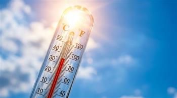 طقس السبت.. أجواء حارة وأمطار خفيفة ورياح مثيرة للرمال والأتربة