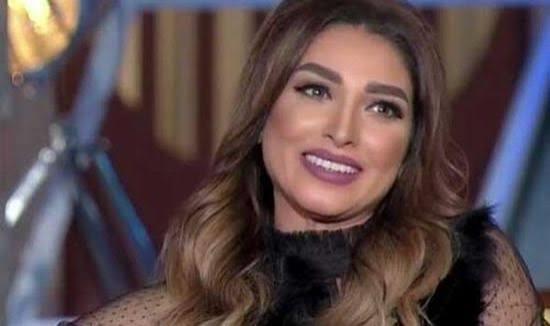 «بنتعامل معاملة الملوك».. روجينا تكشف كواليس لقائها بمحمد صلاح في تركيا