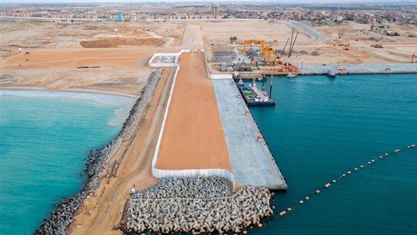 إعادة فتح ميناء العريش البحري بعد تحسن الظروف الجوية
