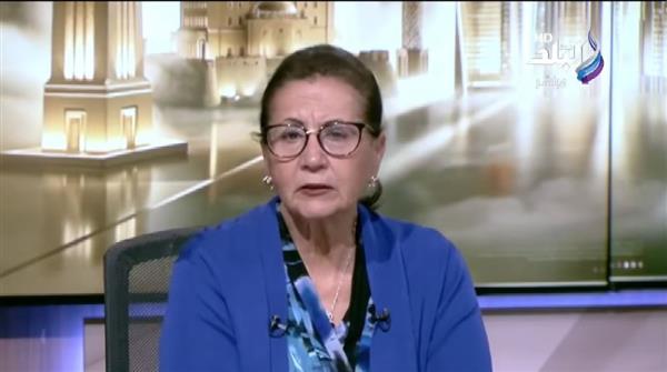 عالية المهدي: اللي بيشتري فيلا بـ300 مليون.. فلوسه جت منين؟
