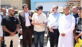 محافظ المنيا يدشن مبادرة تقنين أوضاع «التوك توك» ببني مزار تمهيدًا لتعميمها بمراكز المحافظة