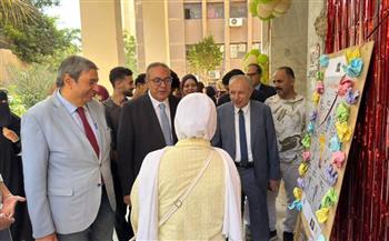   عميد طب الزقازيق يرحب بالطلاب الجدد