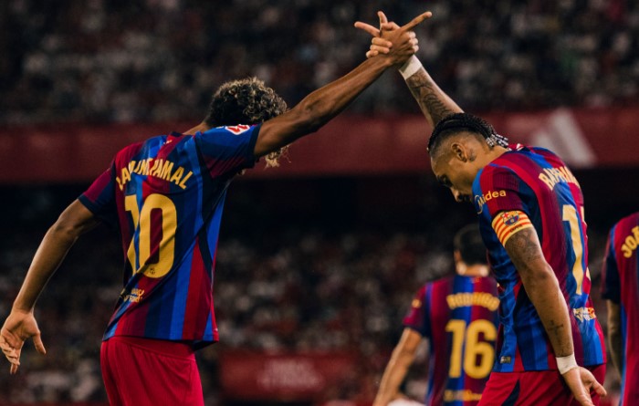 برشلونة يفرض هيمنته على الليجا.. صدارة بالعلامة الكاملة وتألق لافت لـ رافينيا ويامال