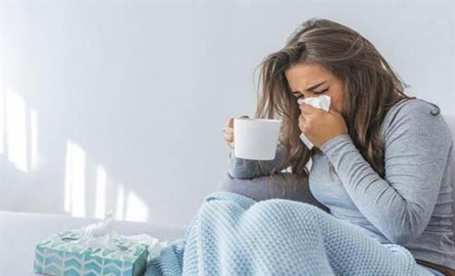 مع تغيّر الفصول.. كيف تحمي نفسك من نزلات البرد والعدوى التنفسية؟