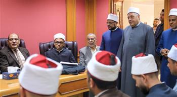   قيادات الأزهر يتفقدون الدورة التدريبية للمرشحين للابتعاث الخارجي