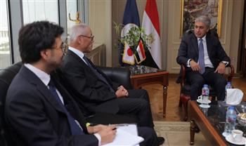   وزير السياحة يبحث مع السفير الياباني بالقاهرة تعزيز التعاون السياحي والأثري بين البلدين