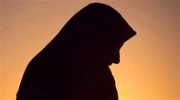   متى تنتقل المرأة من عدة الطلاق إلى عدة الوفاة؟ 