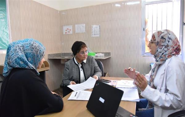 نائب وزير الصحة تتفقد منطقة بدر الطبية لمتابعة تطوير الخدمات الصحية