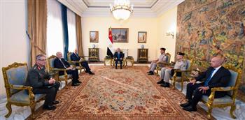   الرئيس السيسي يؤكد أهمية التعاون الثلاثي القائم بين مصر واليونان وقبرص 