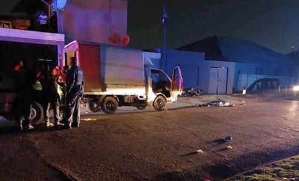 مقتل 11 شخصا في حادث إطلاق نار بجنوب أفريقيا