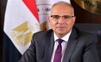   سويلم يستعرض جهود هيئة المساحة في التقنين والمشروعات القومية