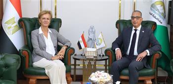   محافظ الجيزة يستقبل سفيرة الاتحاد الأوروبي بالقاهرة لبحث آفاق التعاون المشترك