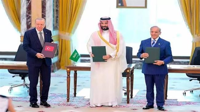 اجتماع سعودى باكستانى تركى فى الرياض لتفعيل اتفاق مكة للدفاع المشترك