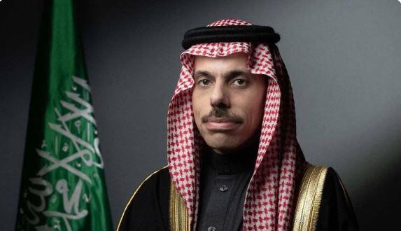 وزير الخارجية السعودي يدعو المجتمع الدولي لحماية الملاحة في البحر الأحمر