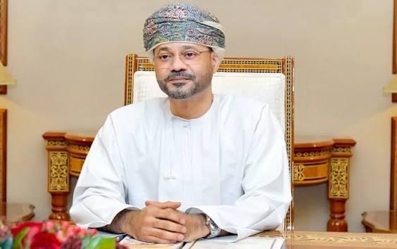 وزير الخارجية العماني: نجدد دعمنا لإيجاد حل سياسي لأزمة اليمن