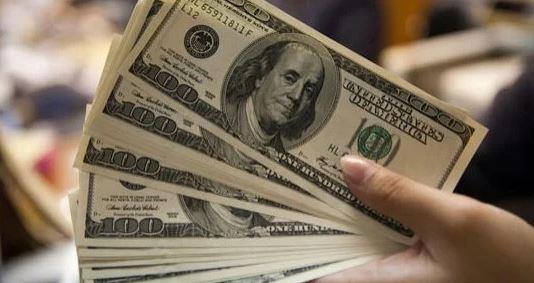 سعر الدولار اليوم.. تعرف على أسعار العملة الأمريكية في البنوك